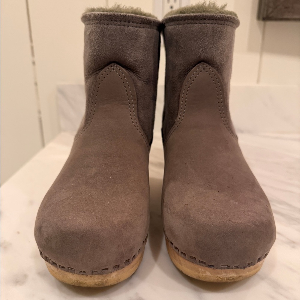No. 6 Gray Suede Shearling Clogs 38 (really 36)